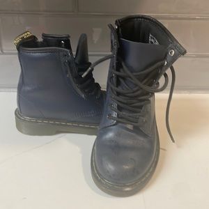 Dr. Martens kids size US 1 UK 13